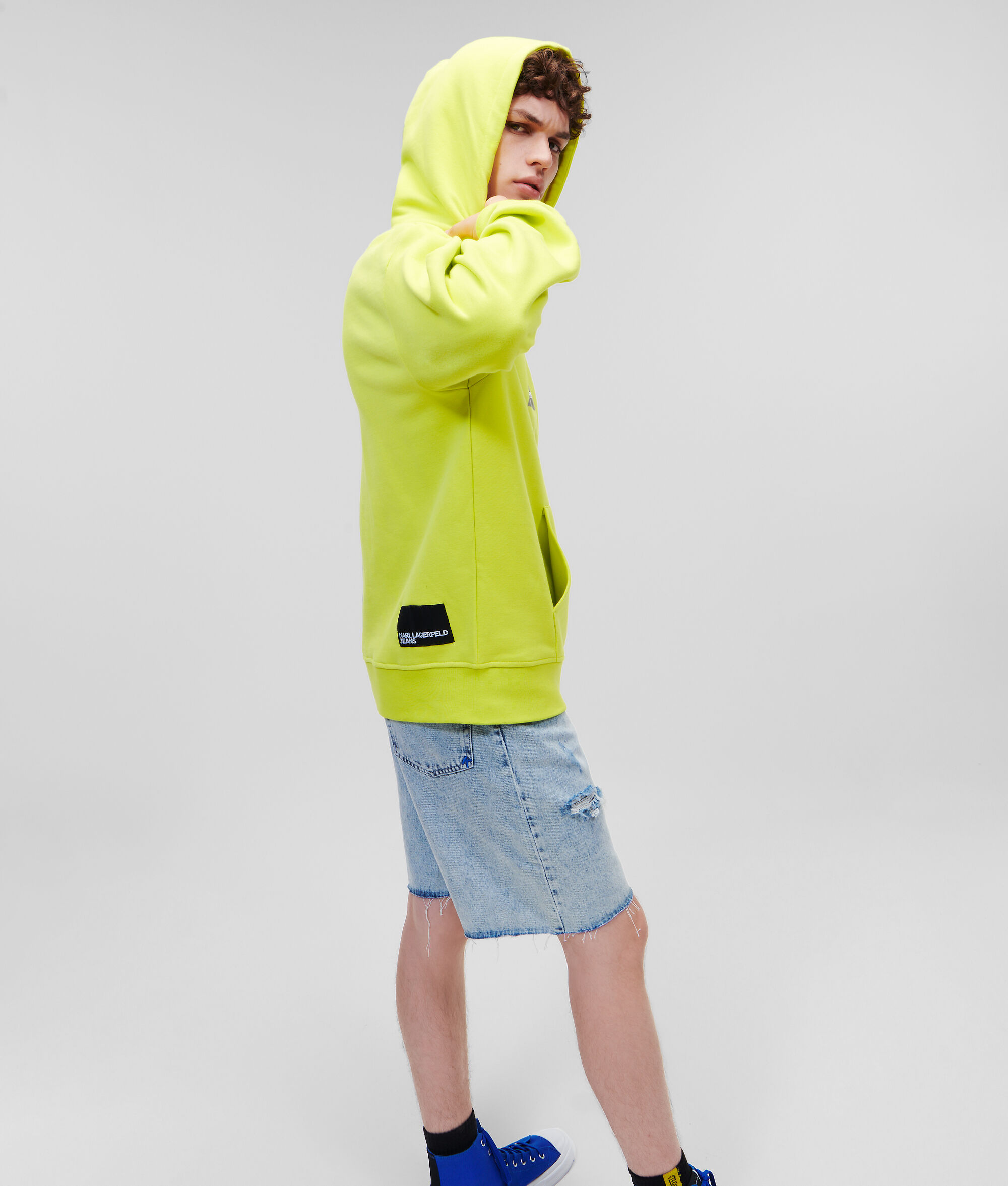 SWEAT À CAPUCHE AVEC LOGO KLJ