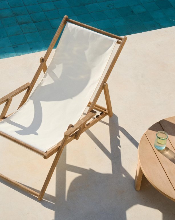Kave Home Vilara strand klapstoel zwart