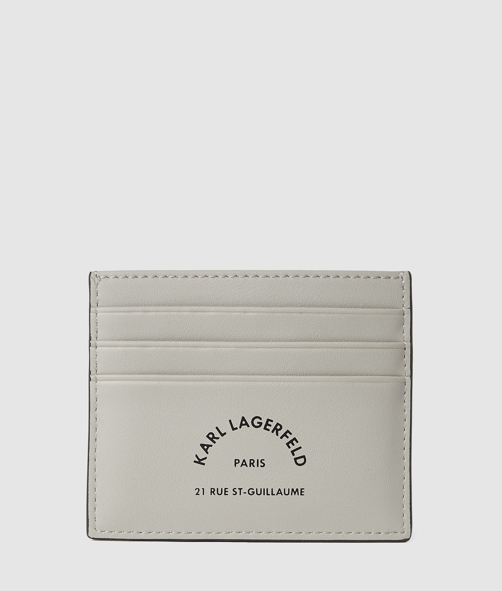 Exclusive Maison de Karl pasjeshouder