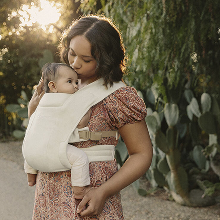 Ergobaby Ergobaby Embrace Cream Cream