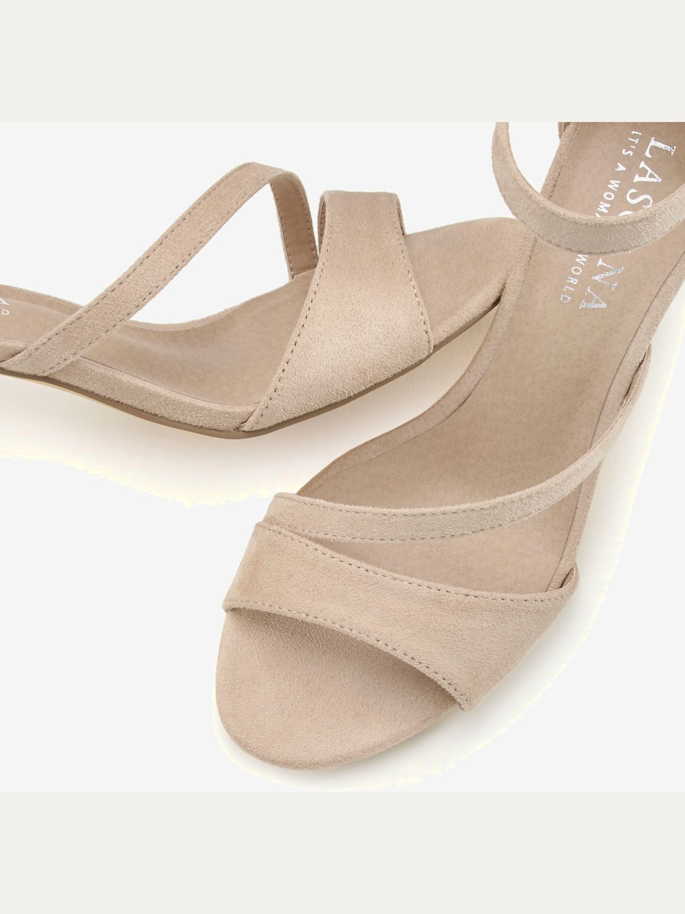 Sandales style féminin élégant