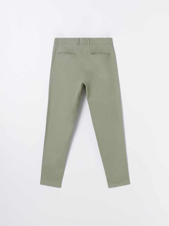 Calça chino com microestampa - Verde claro