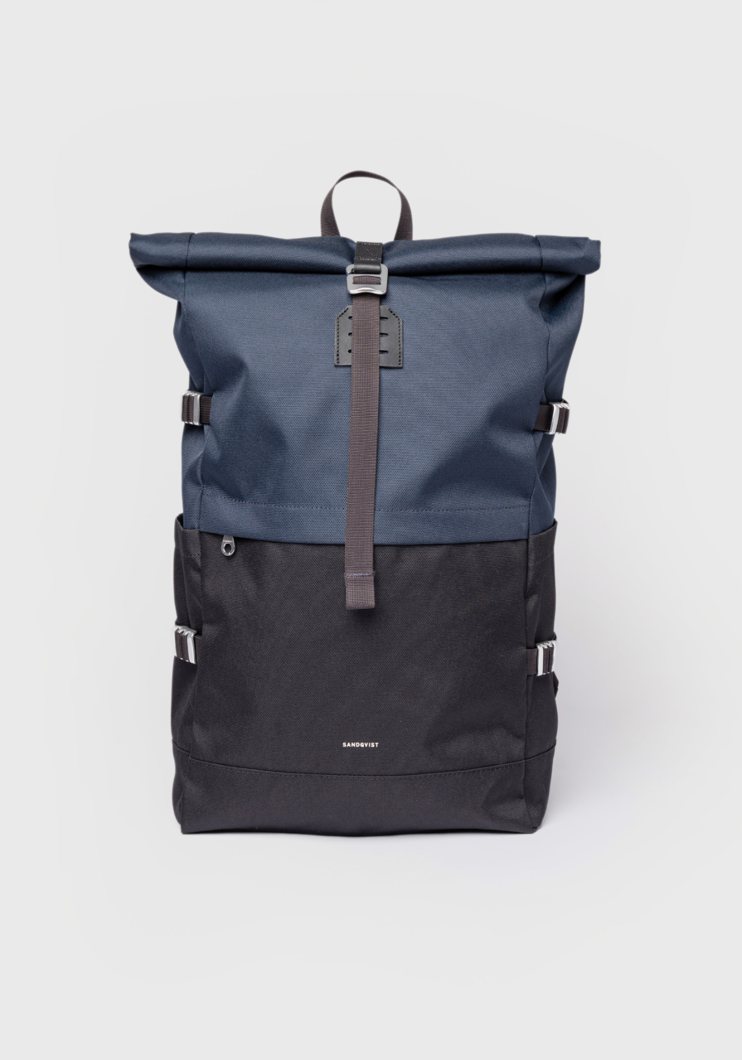 Sandqvist Rucksack Icon Rolltop Backpack M Multi Black/Navy With Black Leather