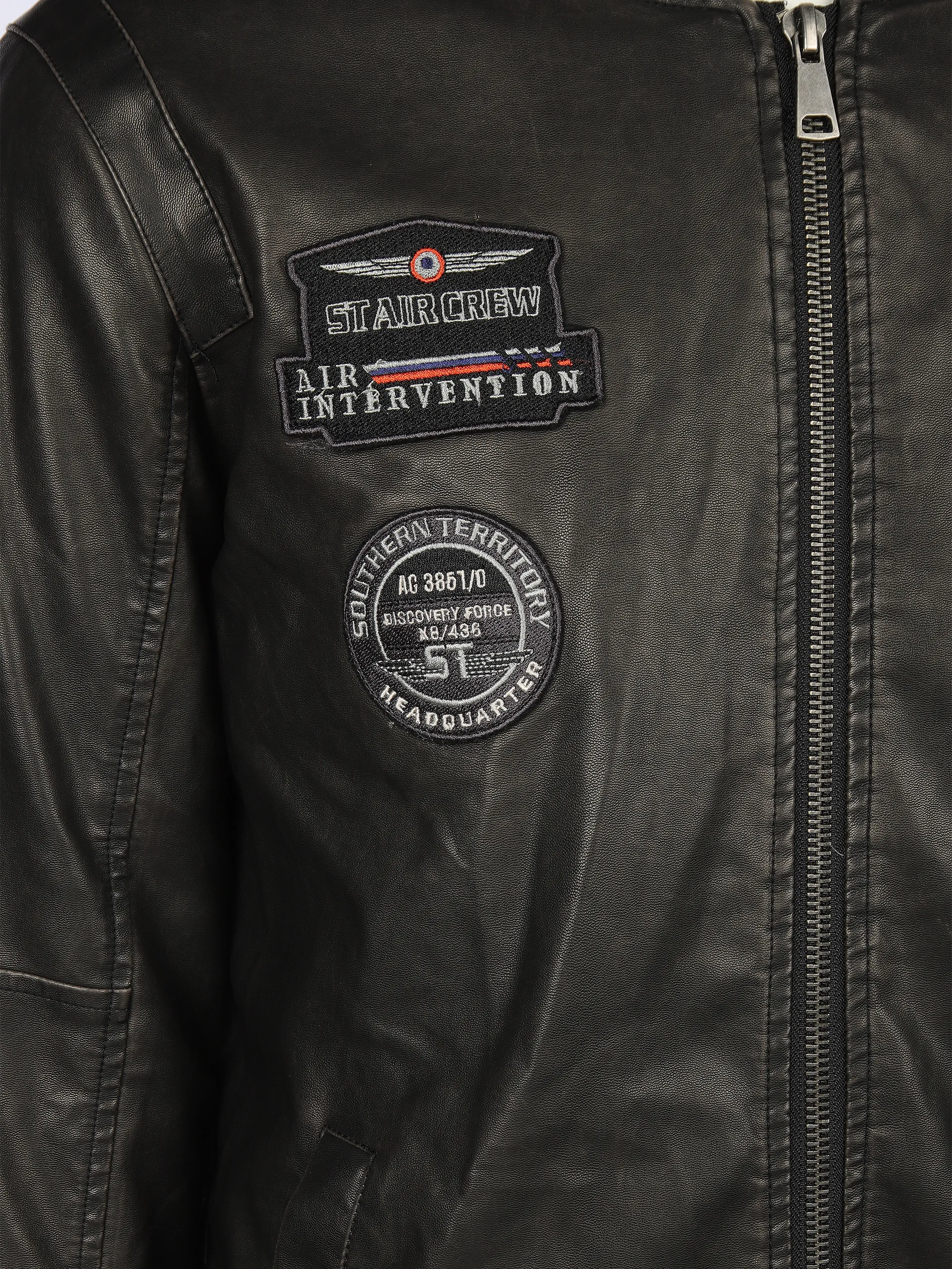 Herren Bomberblouson mit vielen Patches
