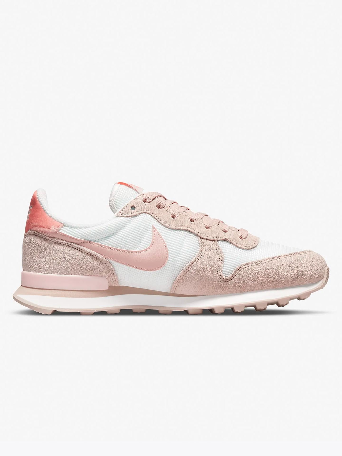 Internationalist