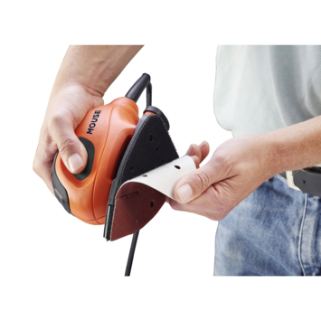 BLACK DECKER Detailschuurmachine BEW230K-QS incl. 6 schuurvellen / koffer