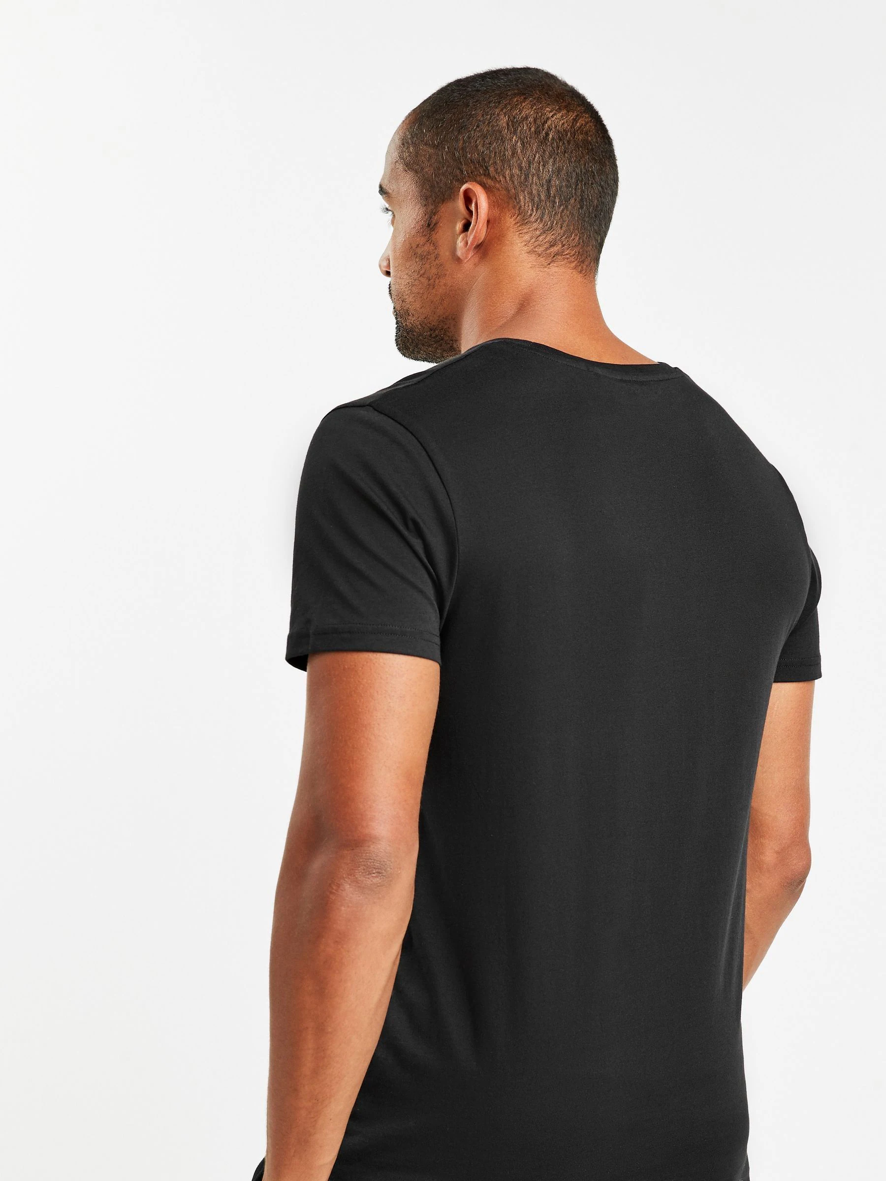 Zwart - Slim Fit - Set van 5 100% katoenen T-shirts met laagjes