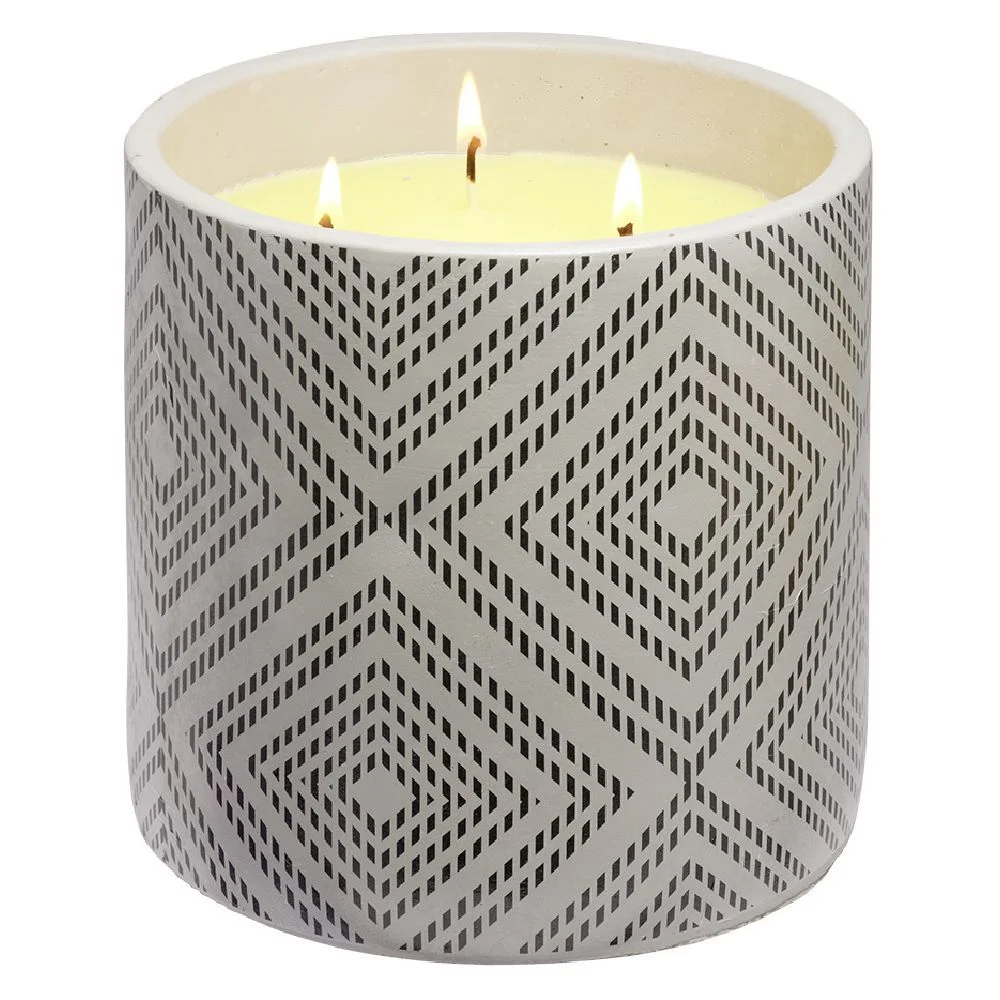 Bougie citronnelle dans pot de ciment imprimé losange style ethnique