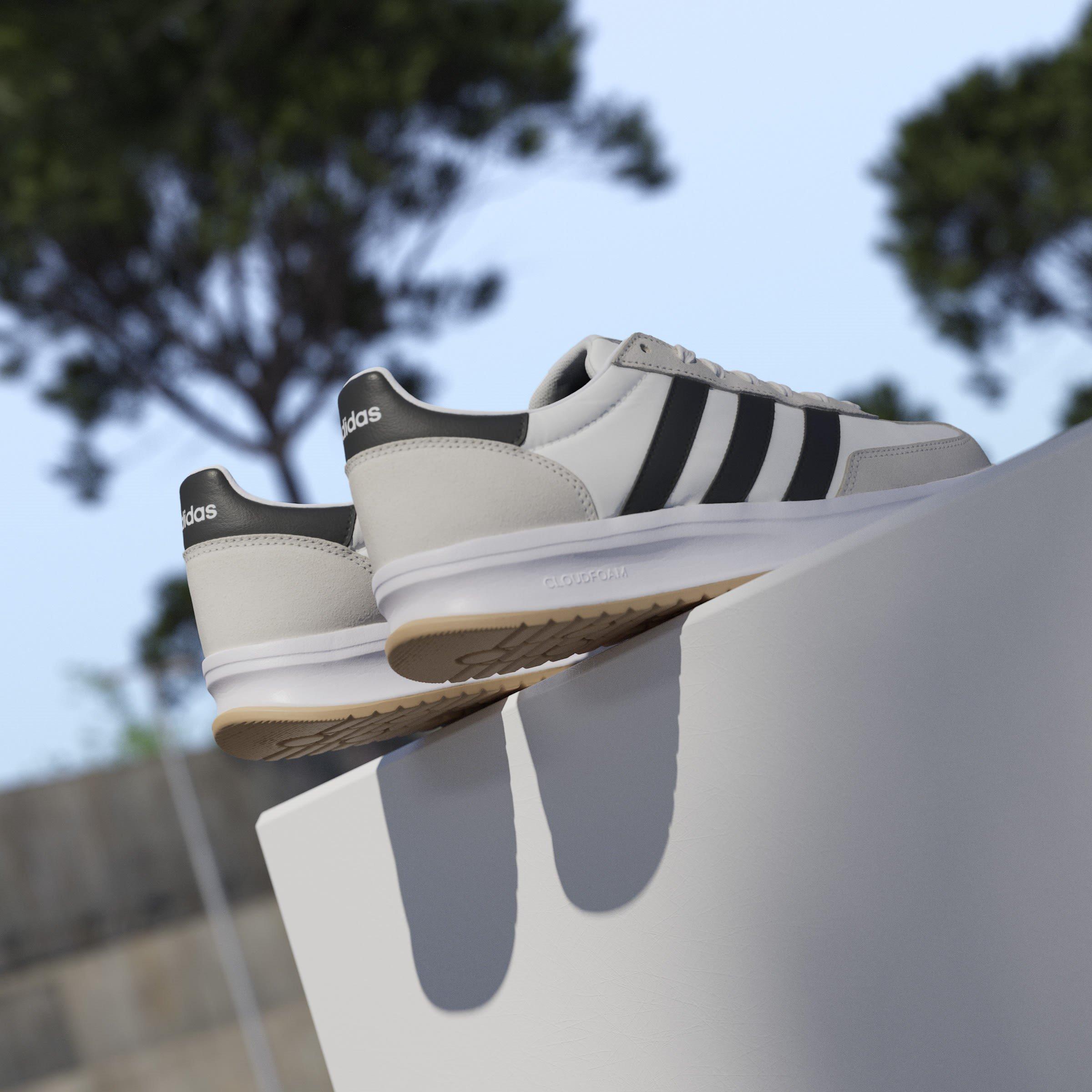 adidas Run 72 Shoes
