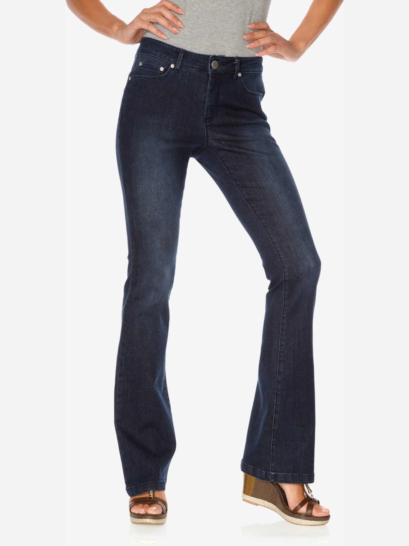 Jeans effet ventre plat coupe bootcut tendance