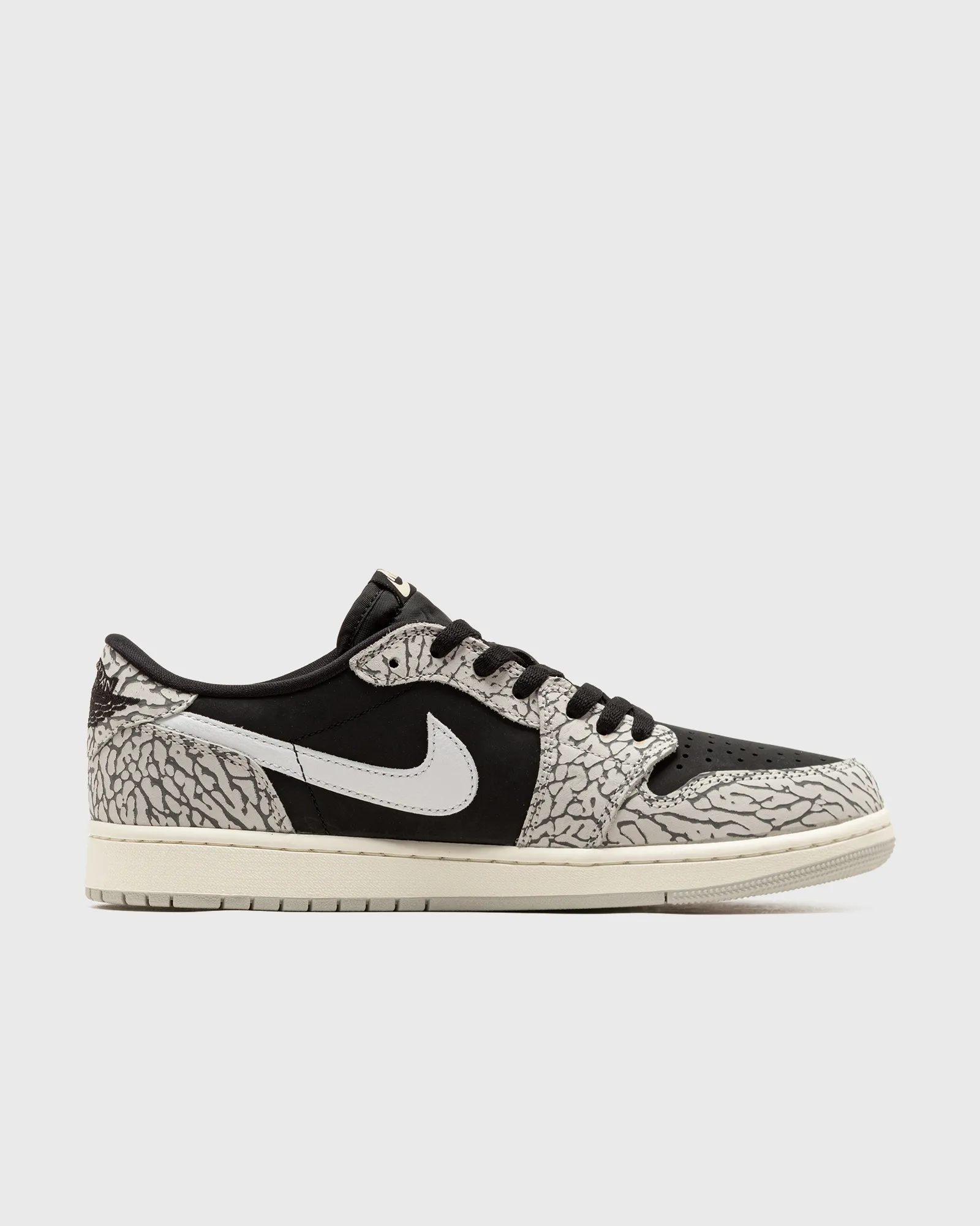 Jordan AIR JORDAN 1 LOW OG 'BLACK CEMENT'