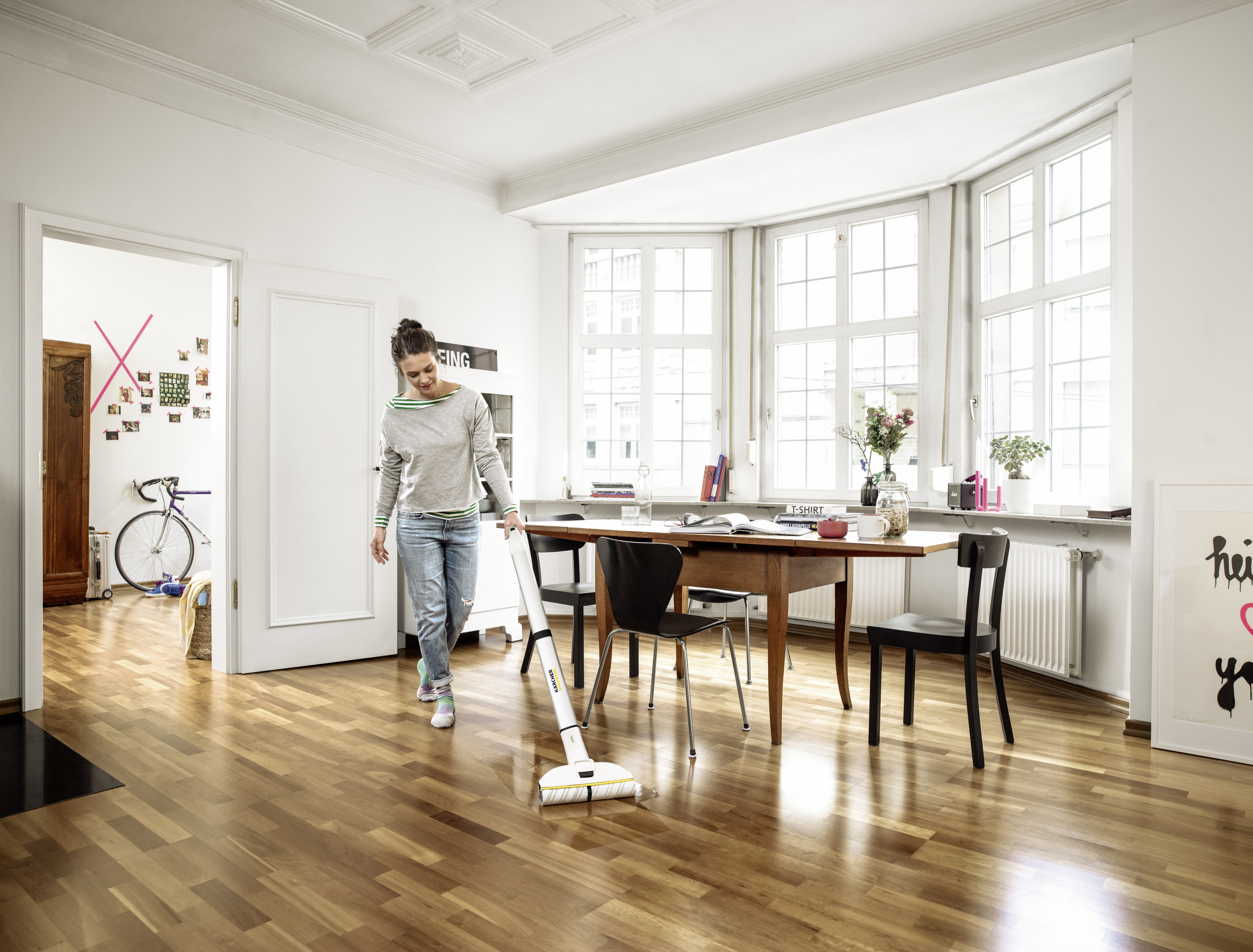 Kärcher FC 3 Cordless Premium Battery hard floor cleaner