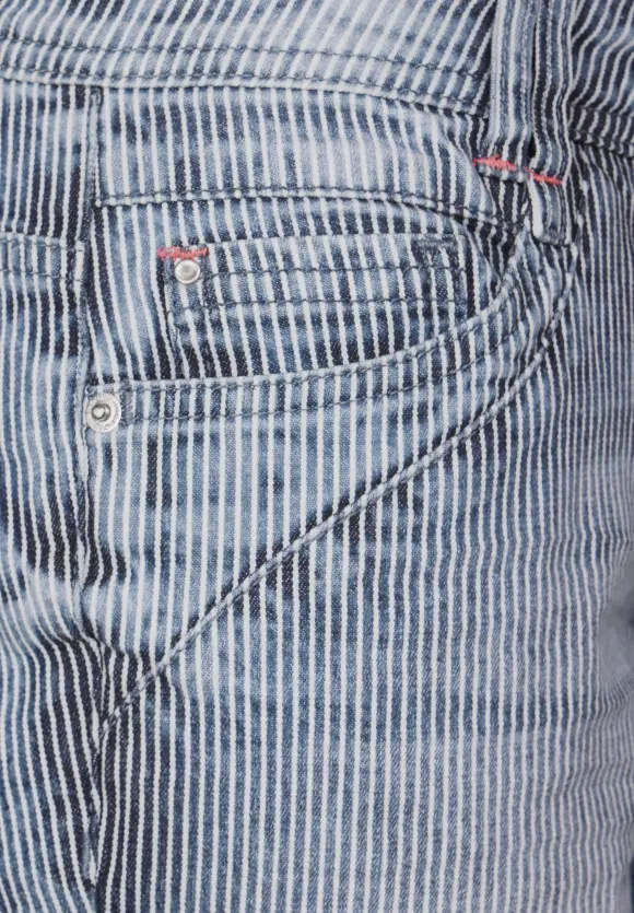 Casual Fit Jeans - mid blue wash