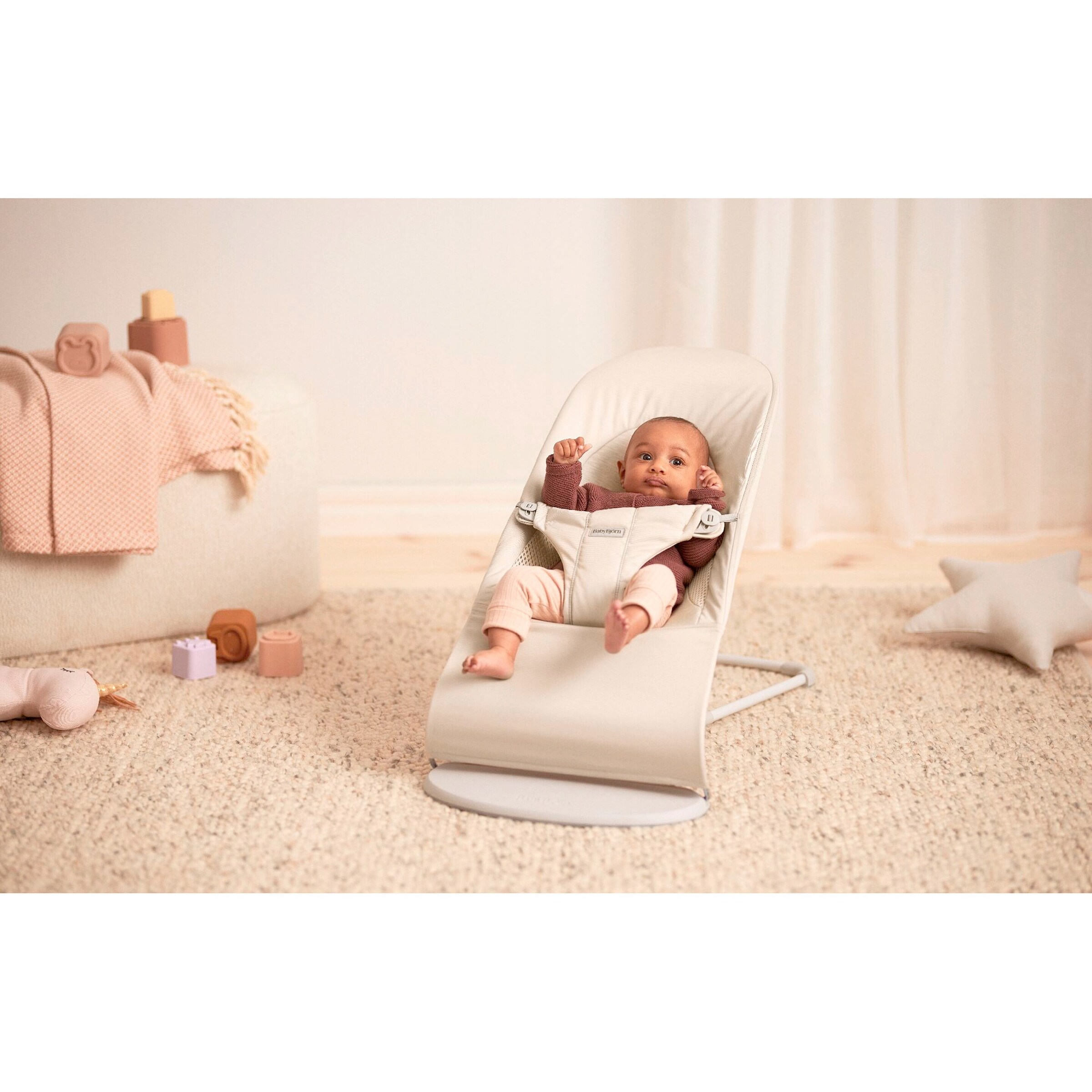 BabyBjörn Babywippe Balance Soft Tri-Fabric beige