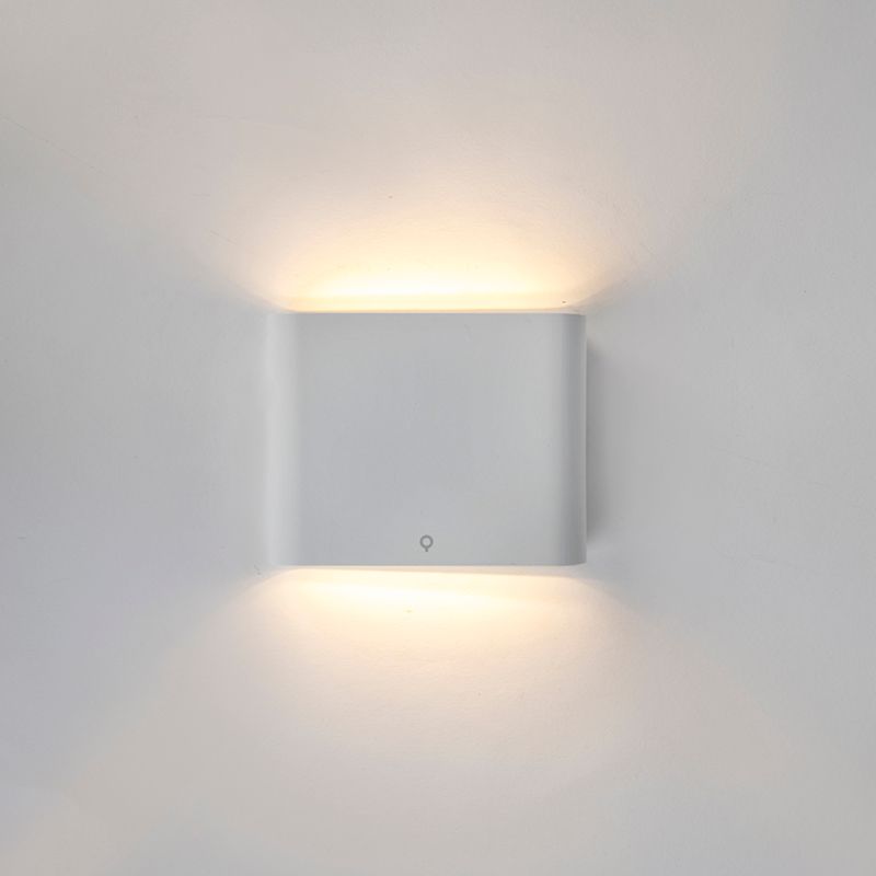 Moderne buiten wandlamp wit 11,5 cm incl. LED - Batt