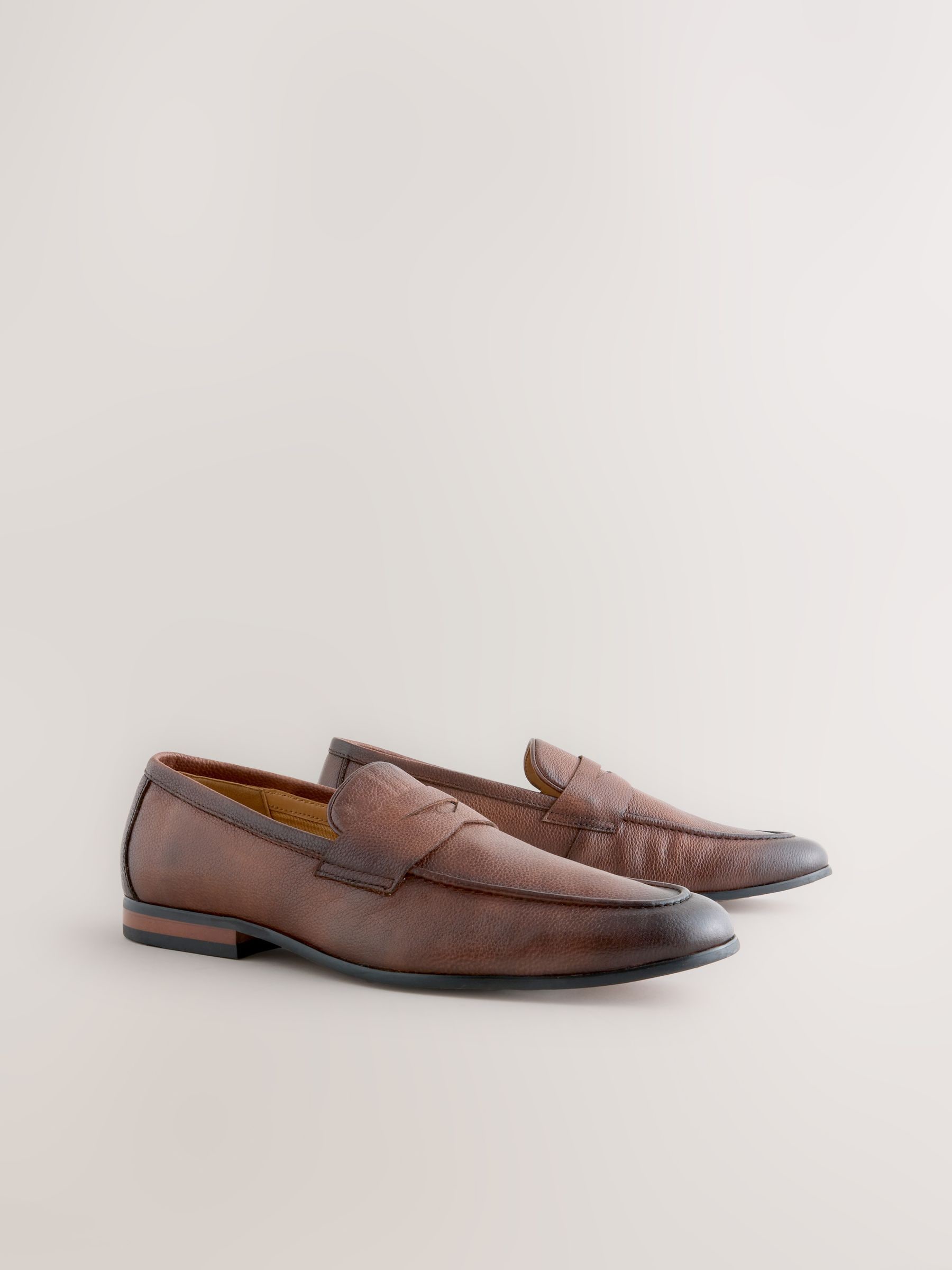 Bruin - Embossed Leather Loafers