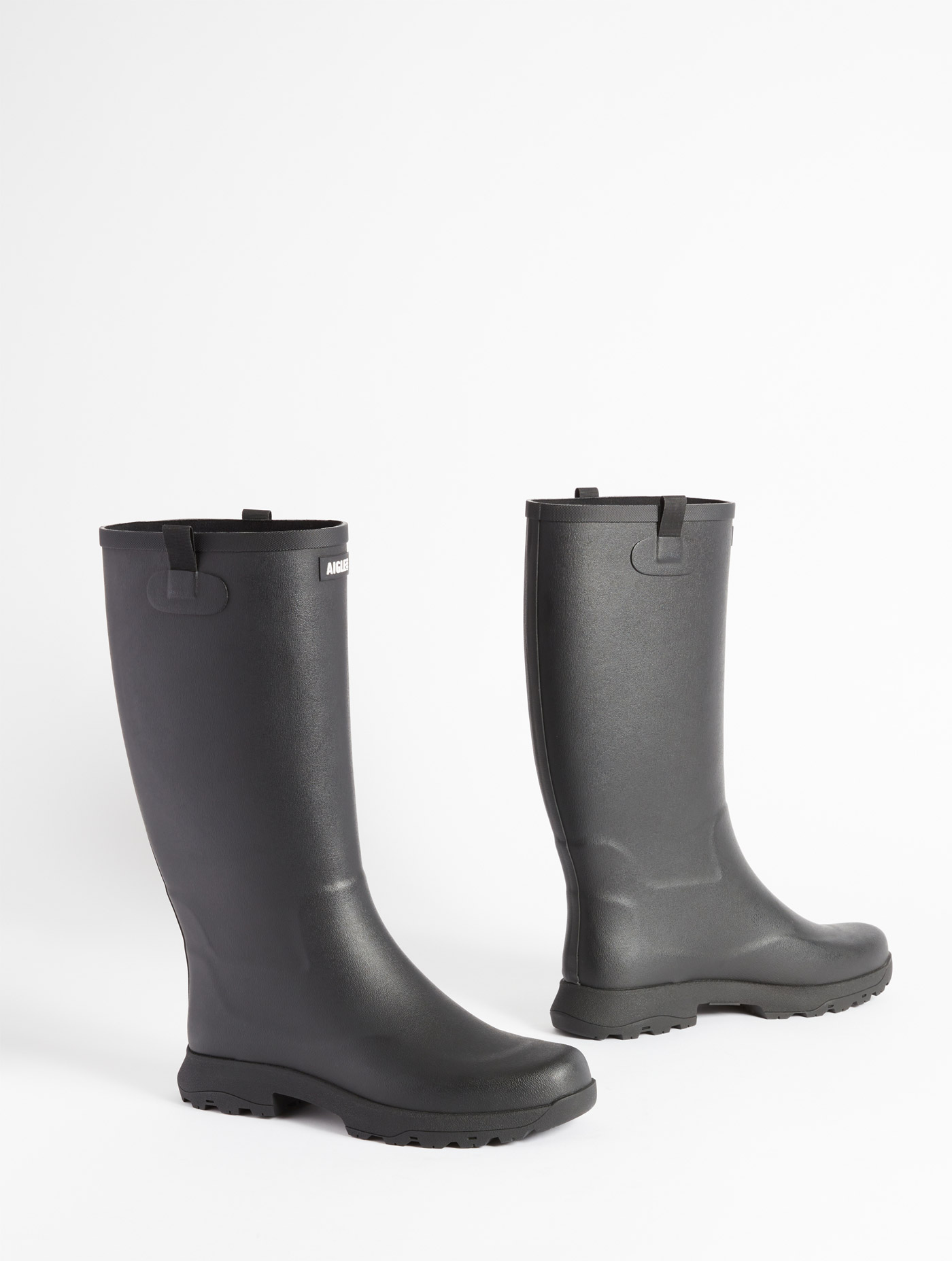 La botte de loisirs polyvalente en version haute BLACK