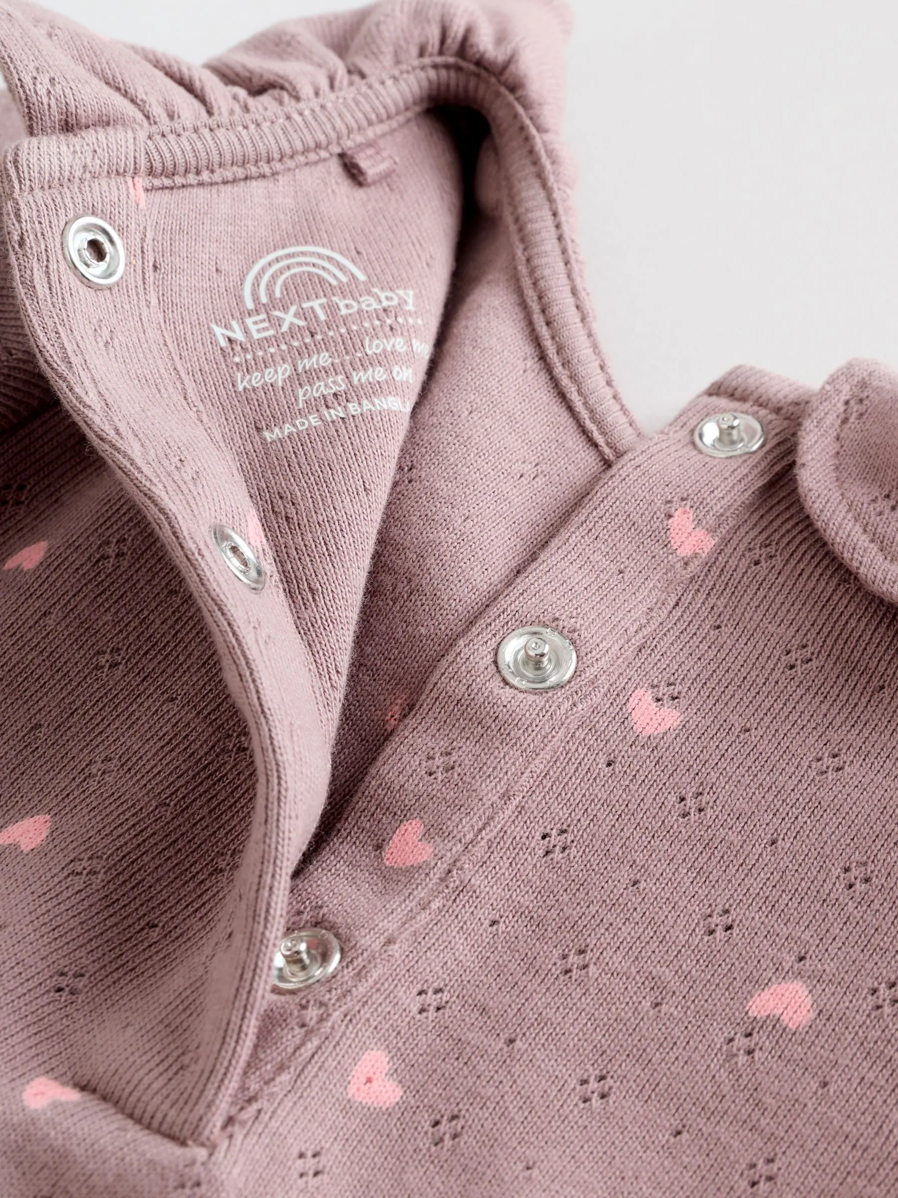 Roze/crème/bruin met fijne bloemetjesprint - Verpakking van 4 babyrompers met lange mouwen en ruches (0mnd-2jr)