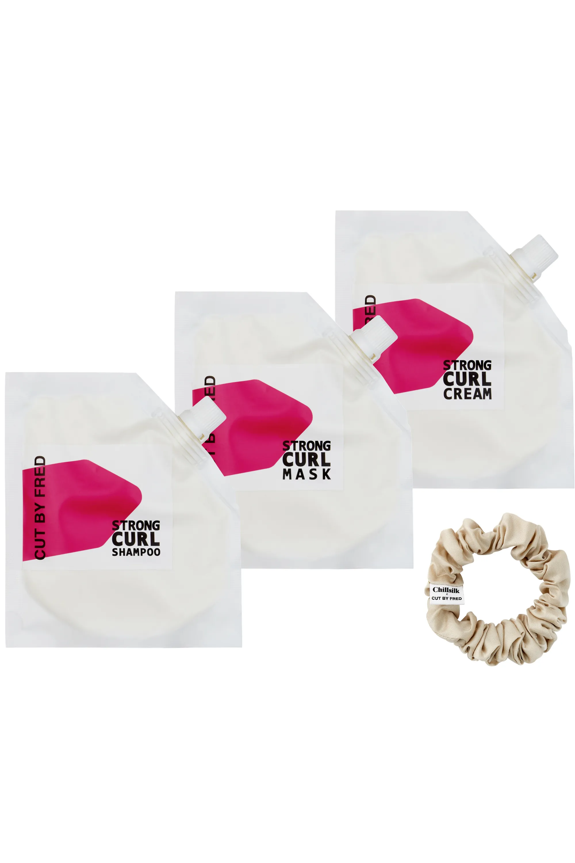 Cut by Fred Coffret Strong Curl pour cheveux bouclés & chouchou Chillsilk offert-300 ml