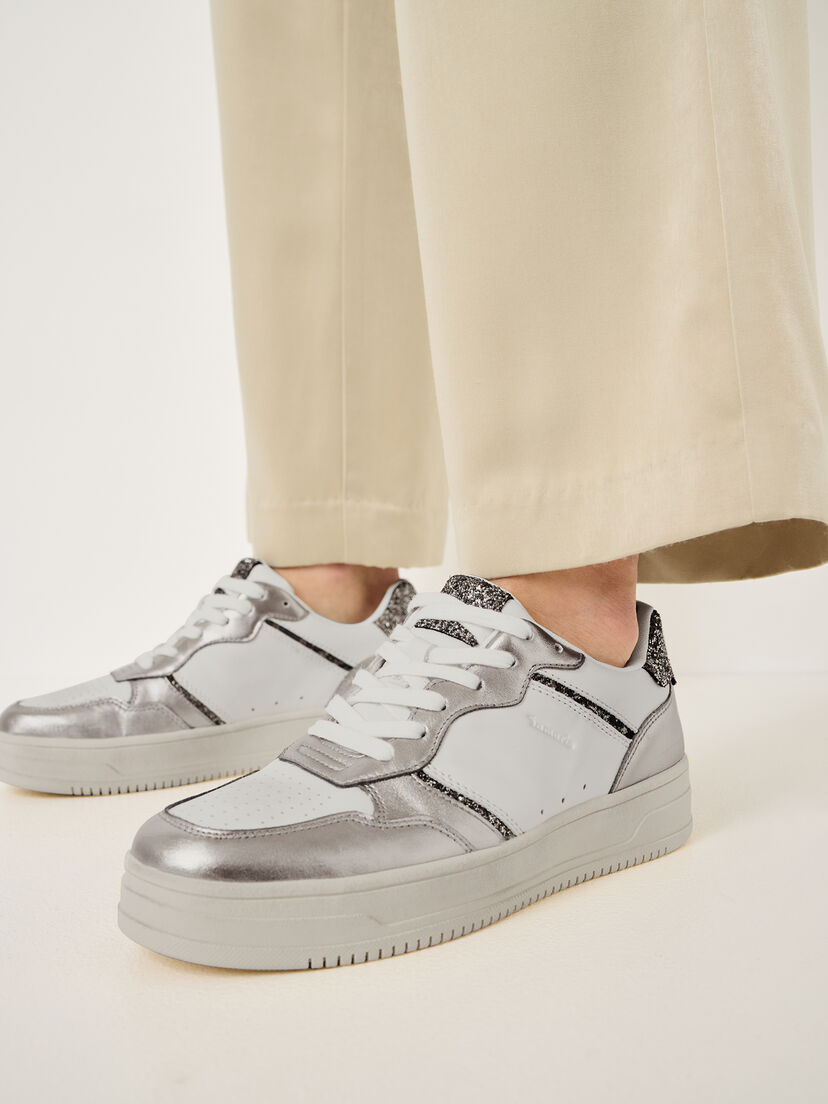 Sneaker - metallic