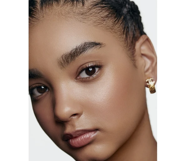 CHANEL JOUES CONTRASTE INTENSE Fard à joues crème en poudreBeige écla.