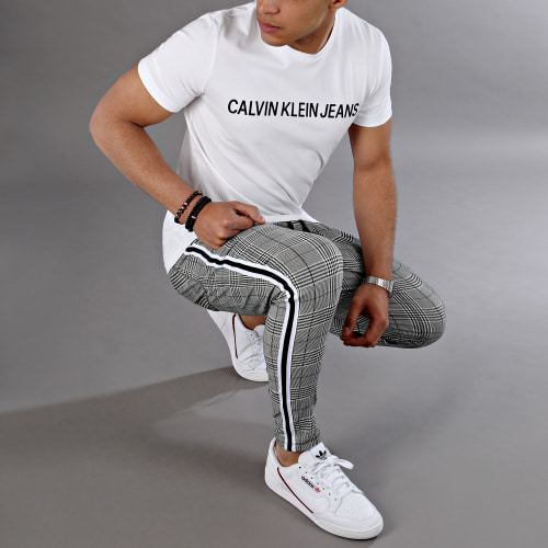 Pantalon Carreaux Avec Bandes T3296 Gris Noir Blanc