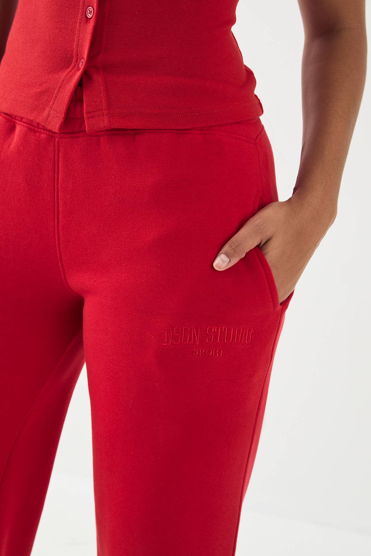 Jogging Droit Brodé DSGN Studio