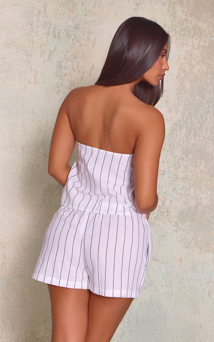 Blanc Short Taille Élastiquée Aspect Lin Fluide À Fines Rayures Coordonné Petite