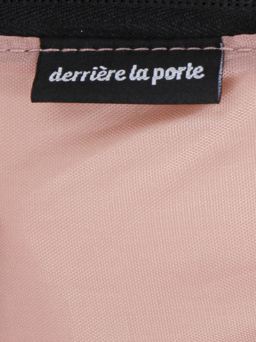 Trousse de toilette DerriÀre la porte Paix Palette De BeautÀ