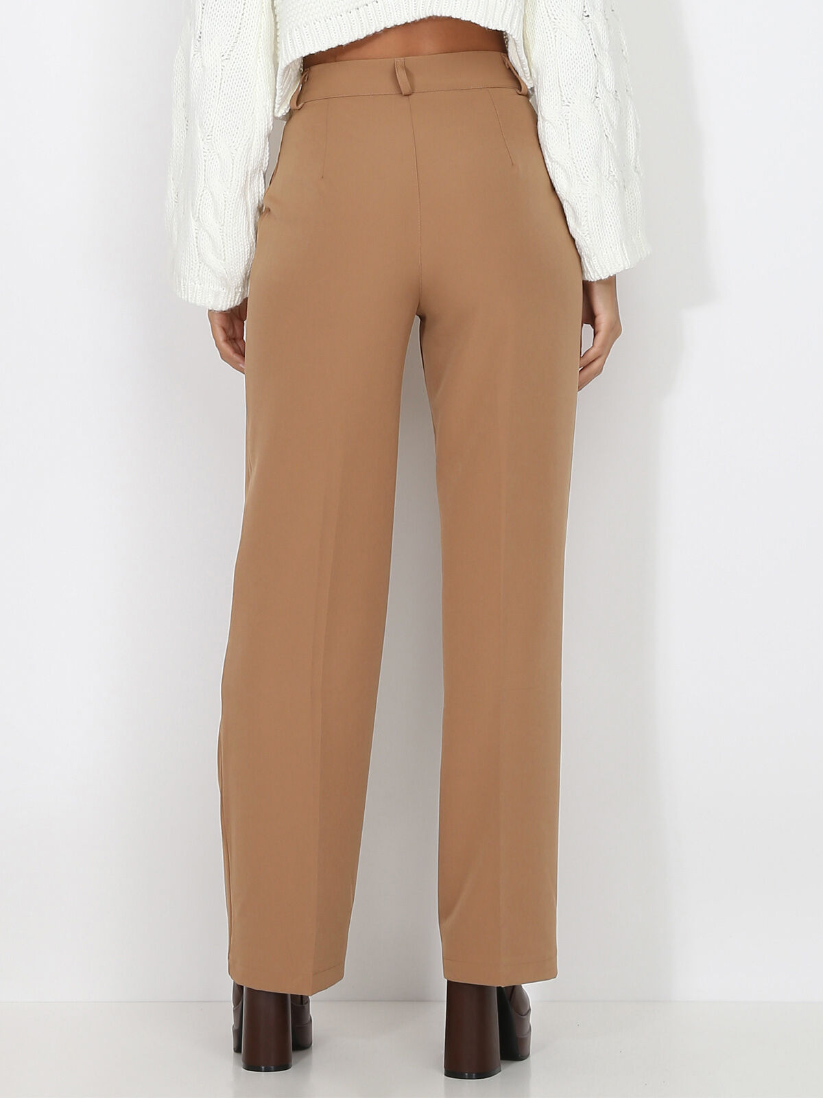 Pantalon de costume large à plis- Camel