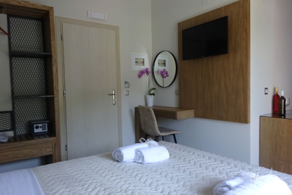 Dokos Studio Logies - Hotel