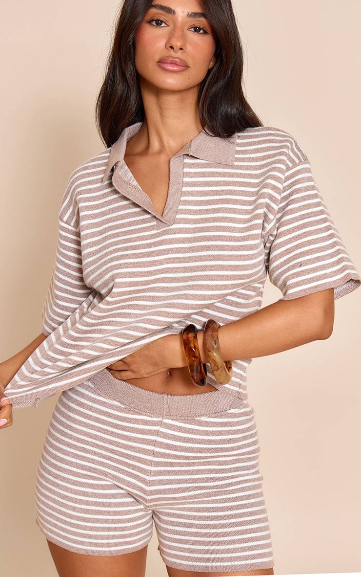 Taupe Short Ajusté En Maille À Rayures Petite
