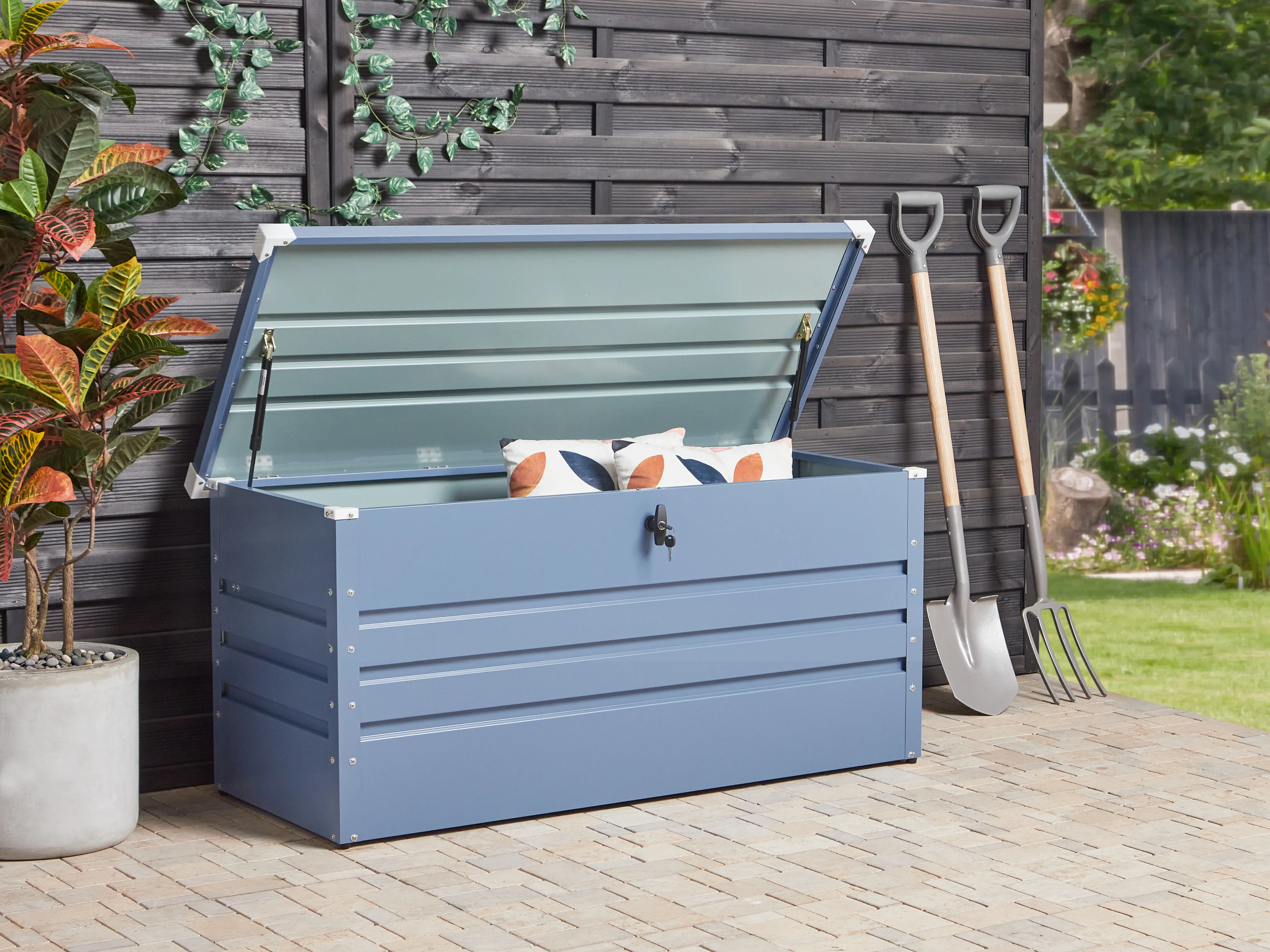 Kussenbox CEBROSA 132 cm 62 cm Blauw