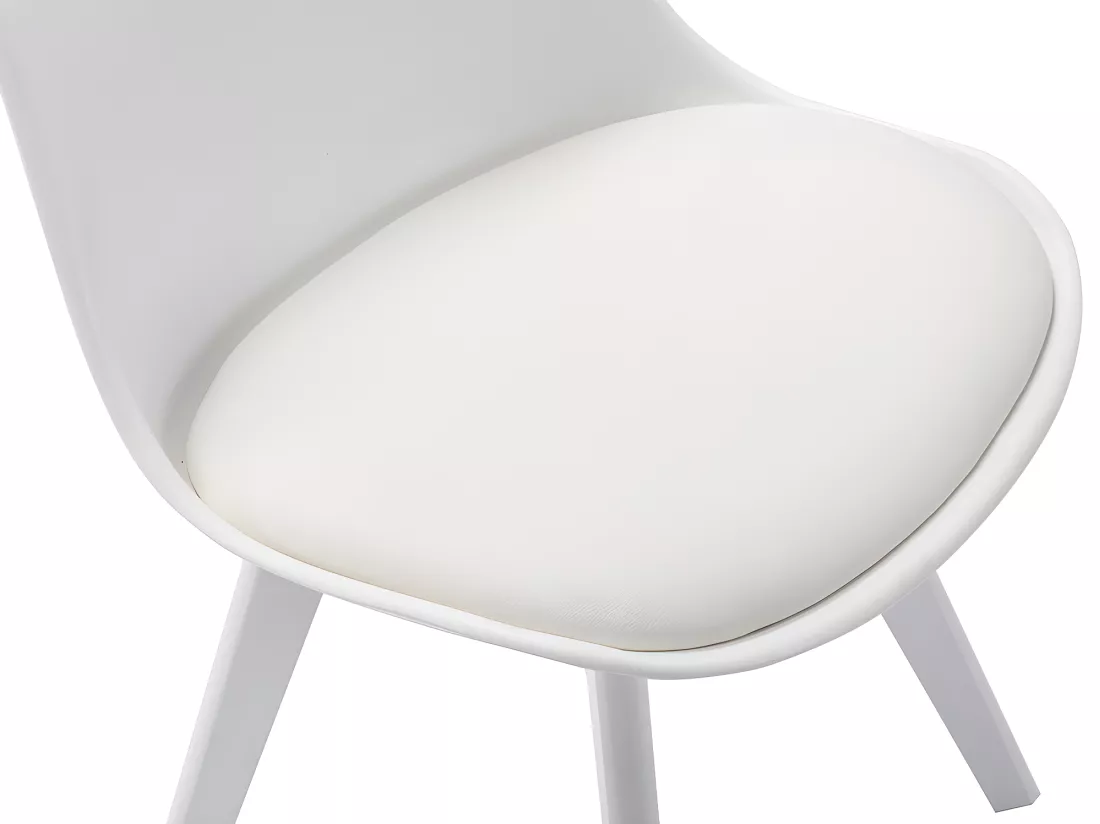Lot de 6 chaises JODY - Polypropylène et Hêtre - Blanc et pieds blanc