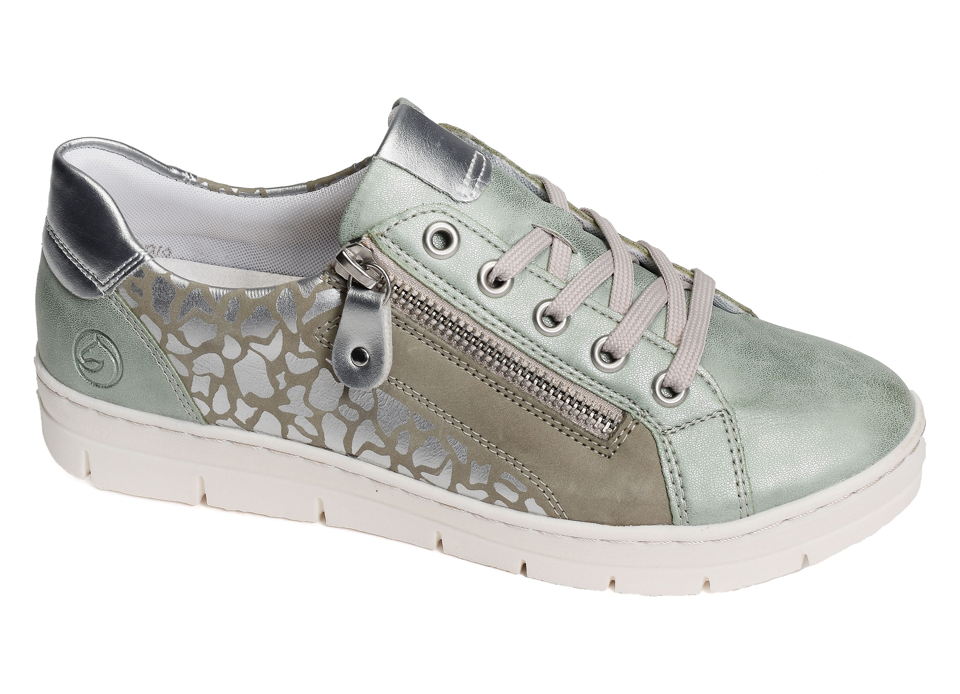 D5821 vert