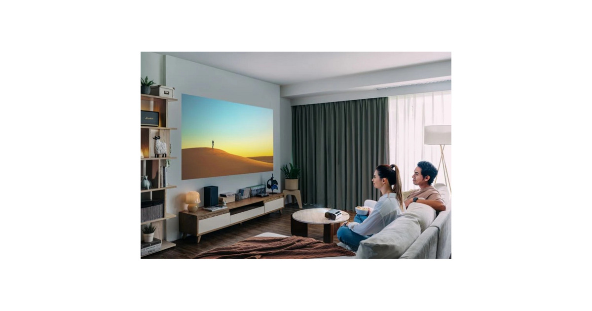 ViewSonicM10E Draagbare RGB Laser Slimme Projector met Harman Kardon Speaker​  (Zwart/zilver, 2200 ANSI Lumen)
