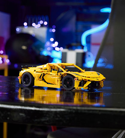 LEGO® Technic - Chevrolet Corvette Stingray 42205 - 732 Teile