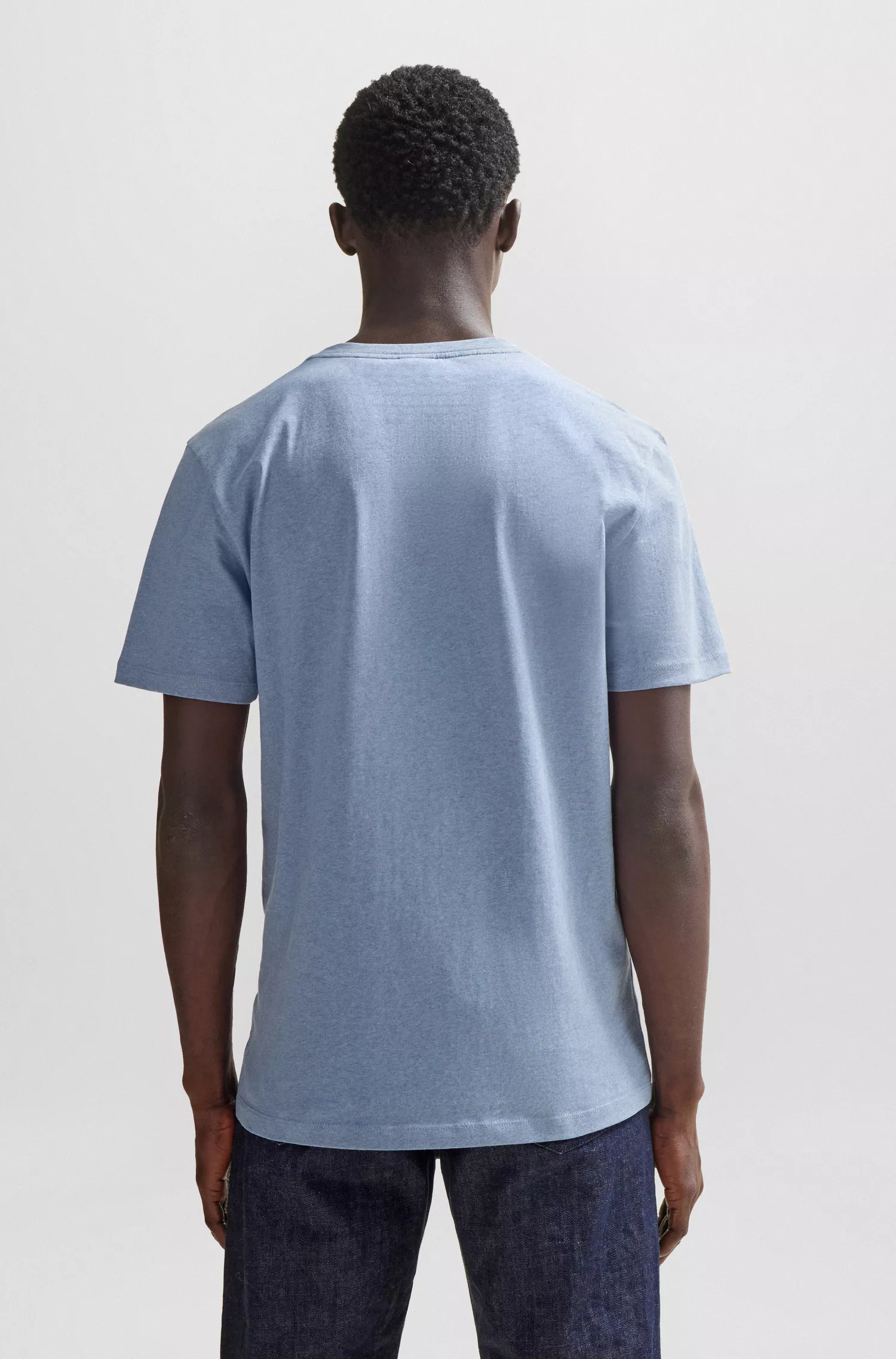 Camiseta BOSS laranja em malha de algodão com patch com o logotipo