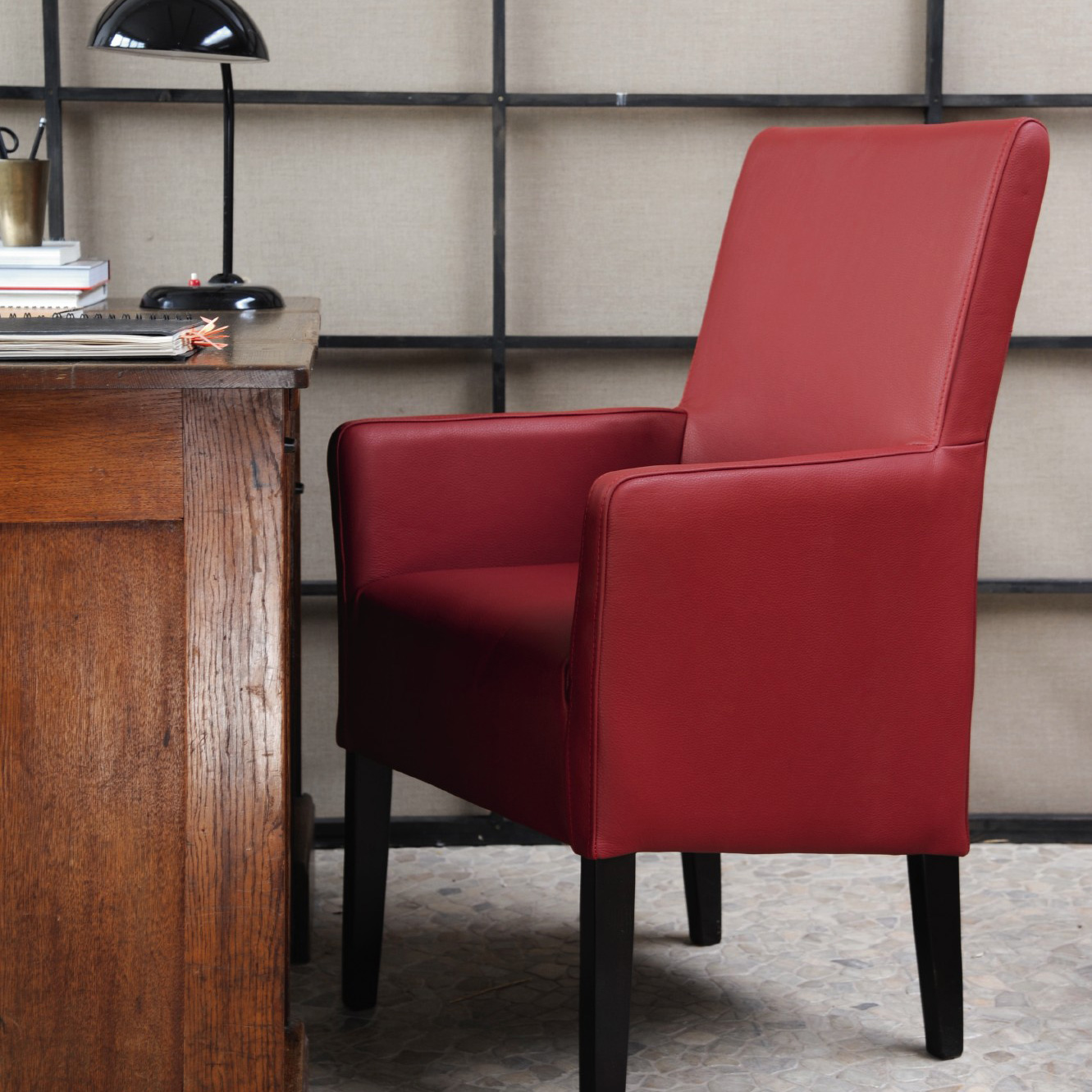 Ledersessel 'Mendoza', rot, L 59 cm, B 60 cm, H 102 cm von fischer's lagerhaus