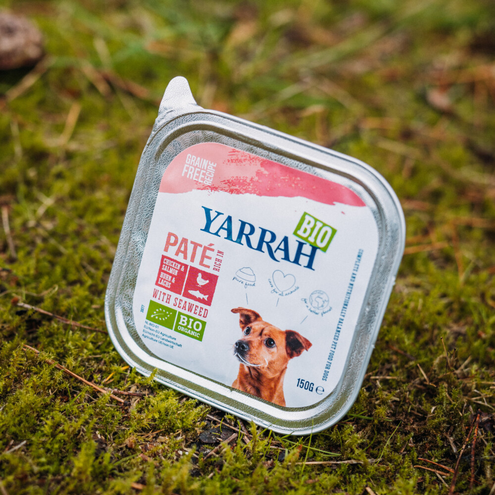 12x Yarrah Bio Hondenvoer Paté Kip & Zalm150 gr