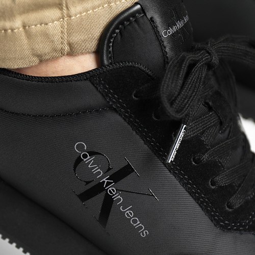 Baskets Retro Runner 0746 Triple Black