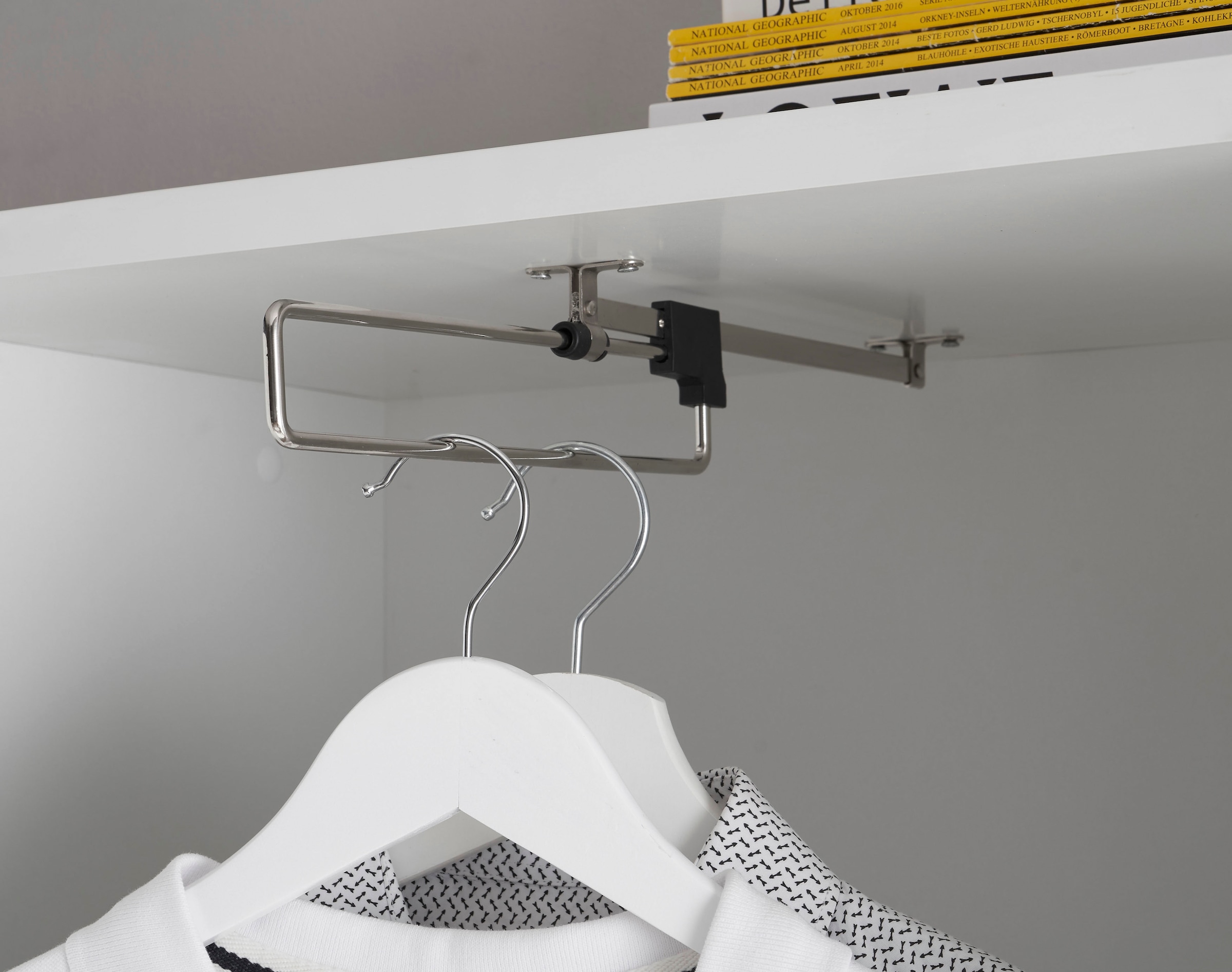 Schlafkontor Schwebetürenschrank »Heimo/Fast Schrank Kleiderschrank Garderobe OTTO´s CHOICE« geringe Tiefe, ausziehbarer Kleiderstange, Garderobenschrank, 6 Böden