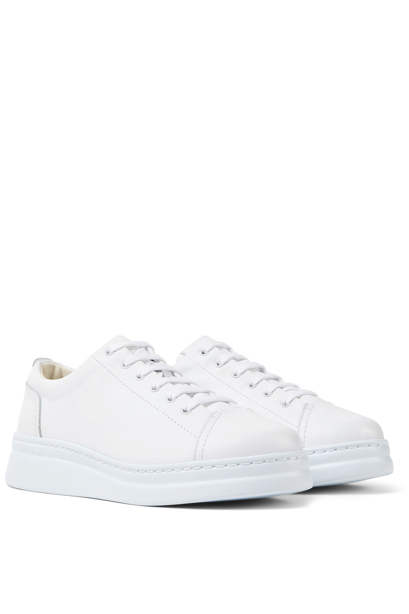 Tênis feminino bege de camurça. - branco