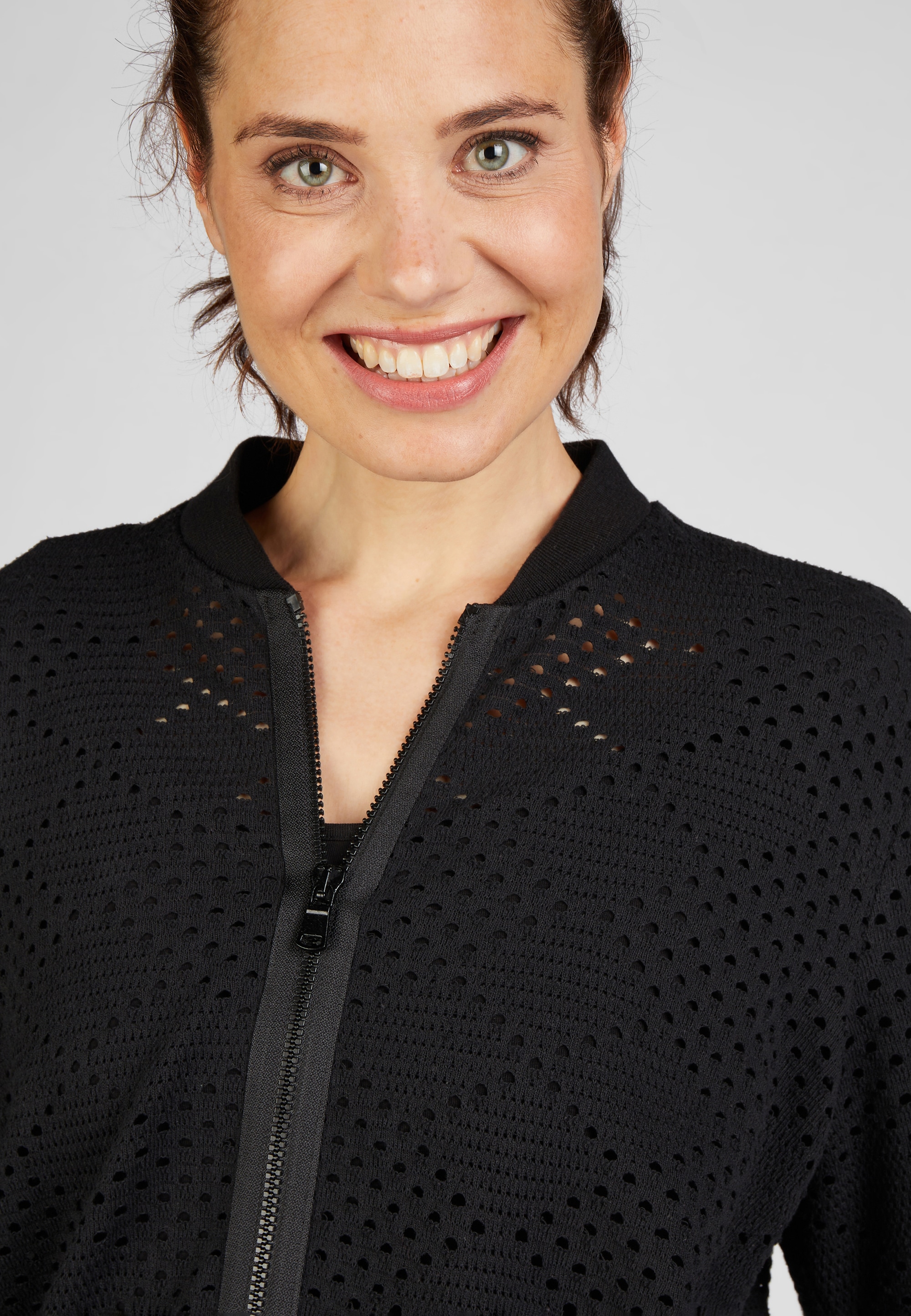 Rabe Sommerjacke mit Lochmuster