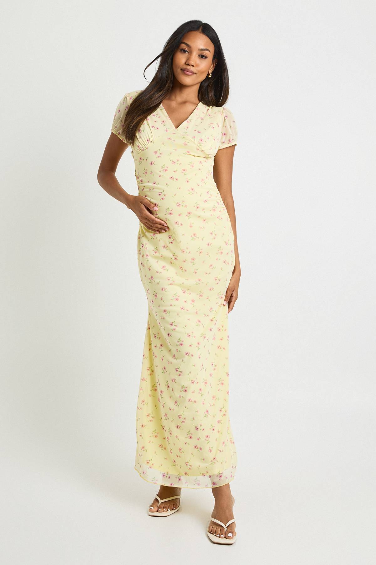 boohoo robe midaxi maternité en mesh ditsy