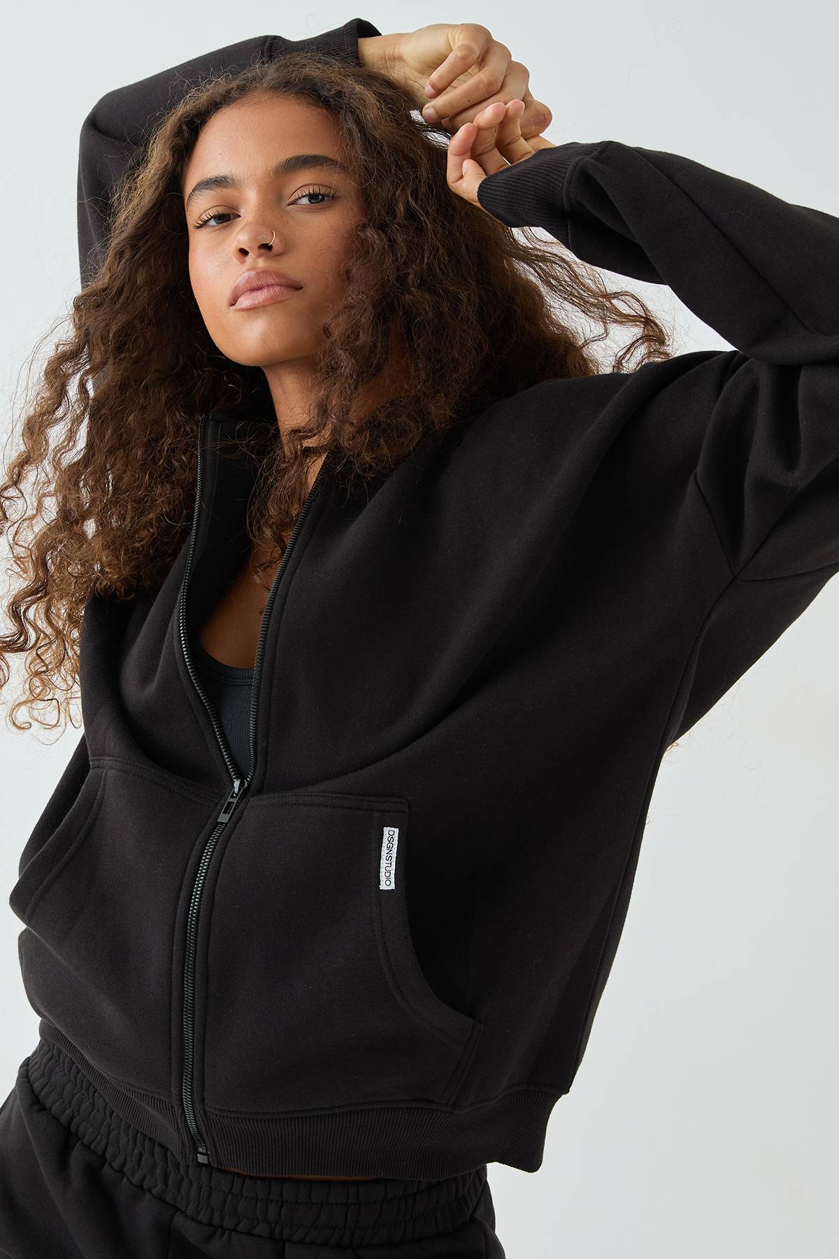 Sweat à Casynthétiqueche Oversize Zippé DSGN Studio