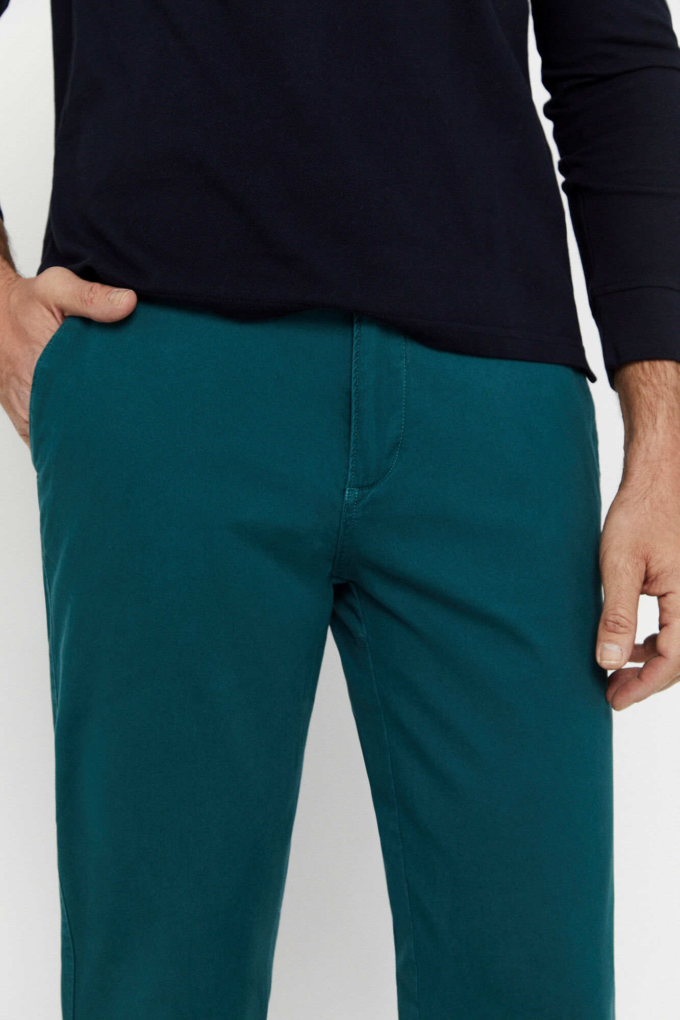 Calça chino de corte regular - Verde escuro