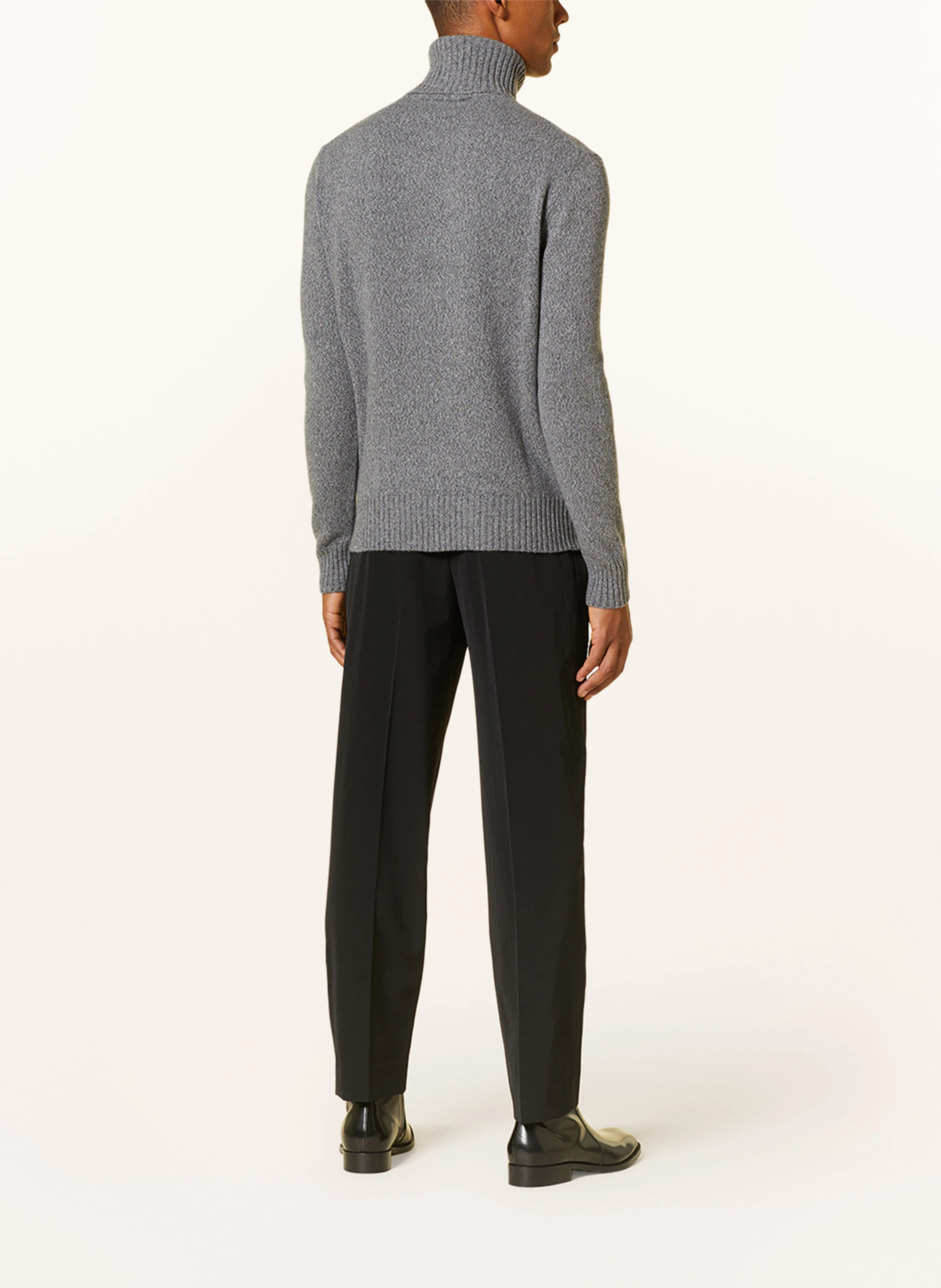 AMI PARIS Rollkragenpullover aus Cashmere