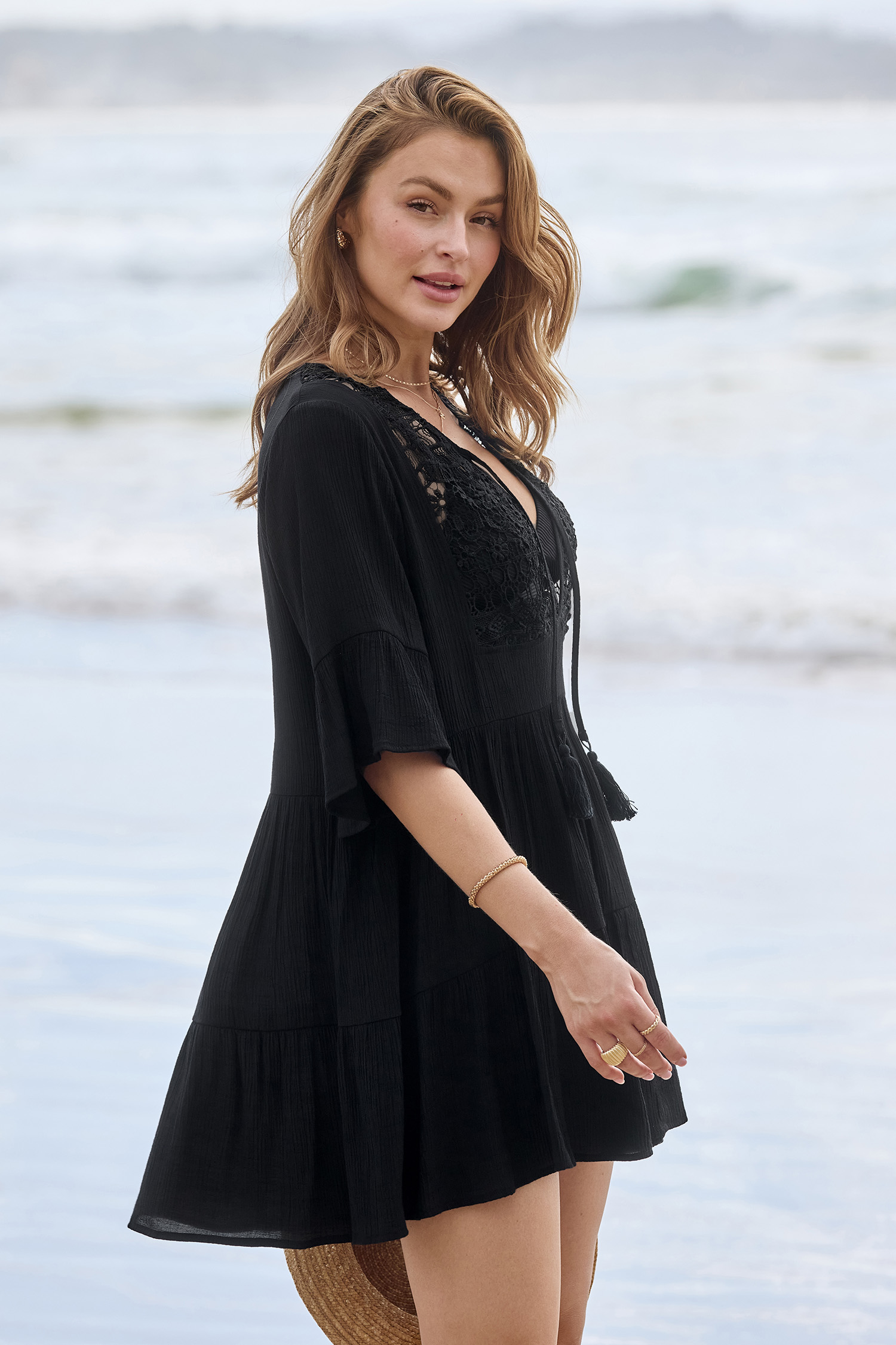 Robe mini cover up demi-manches et glands noire