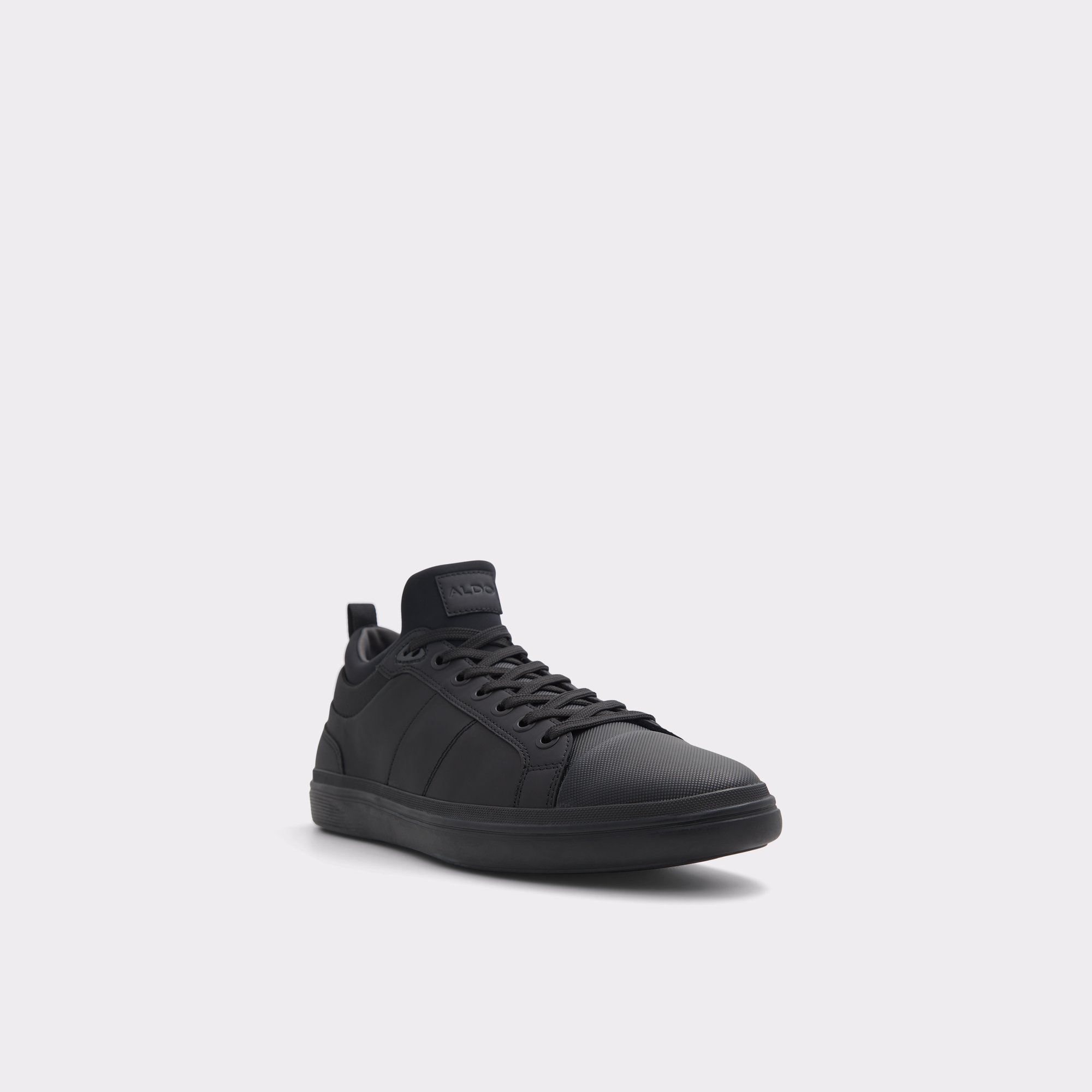 Salloker Black Men Low top